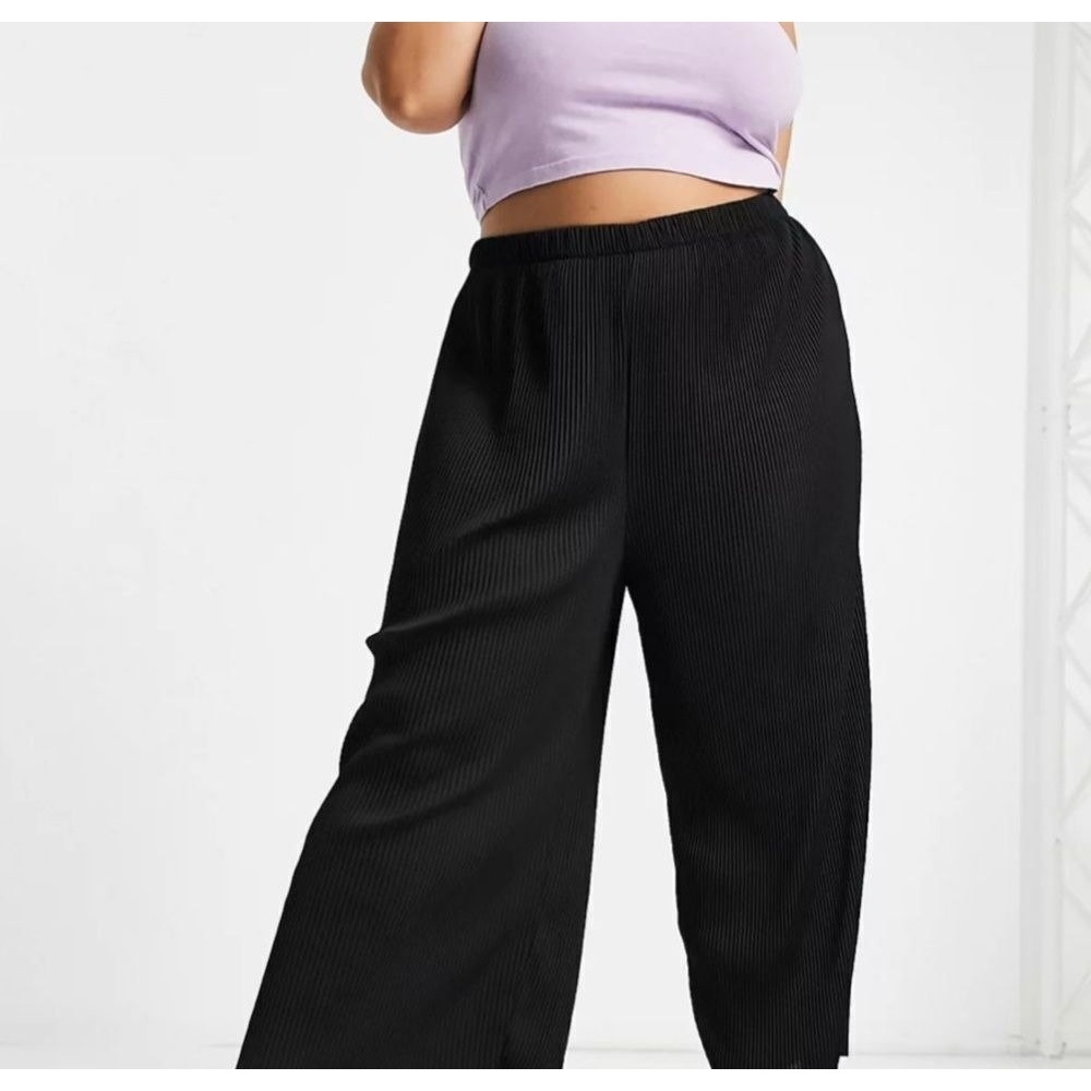 ASOS DESIGN Curve Plisse Culotte Pants Black Size 24 NWT
